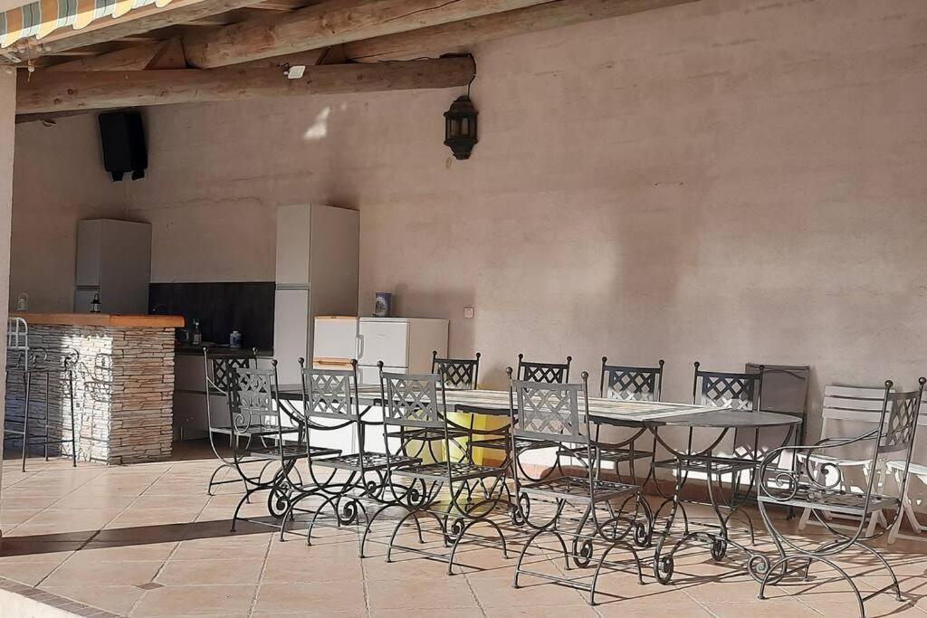 Villa L'Estel En Campagne Avec Piscine Privee Proche Arles Et Avignon Тараскон Экстерьер фото